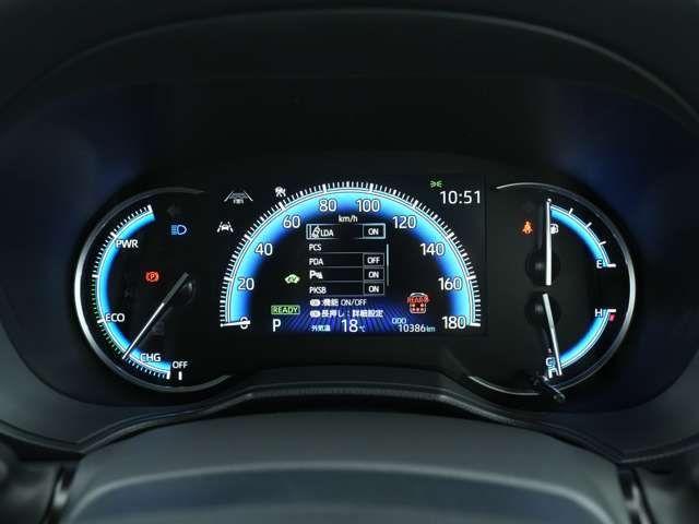 VOXY HYBRID 4WD