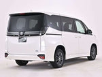 VOXY HYBRID 4WD