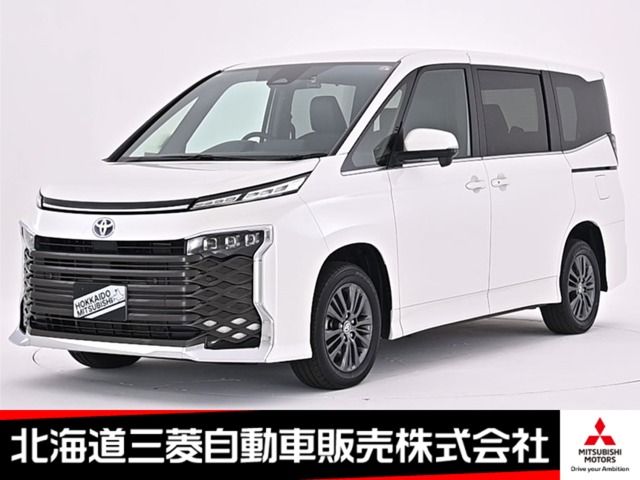 VOXY HYBRID 4WD