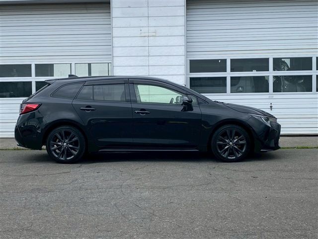 COROLLA TOURING HYBRID 4WD