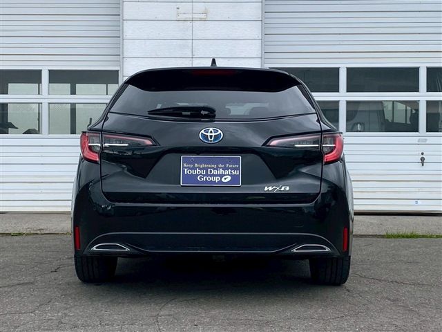COROLLA TOURING HYBRID 4WD