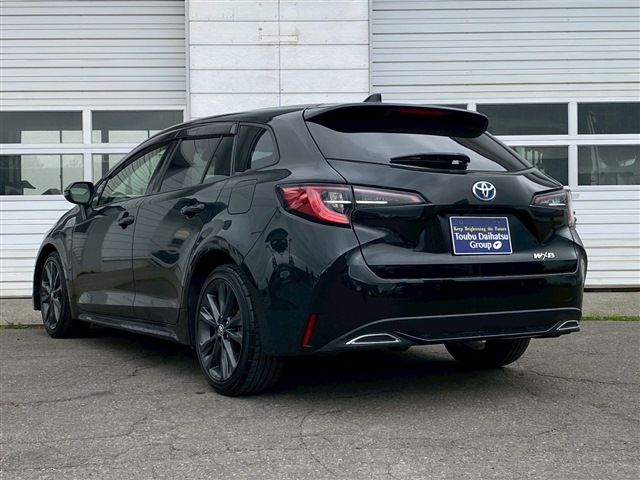 COROLLA TOURING HYBRID 4WD