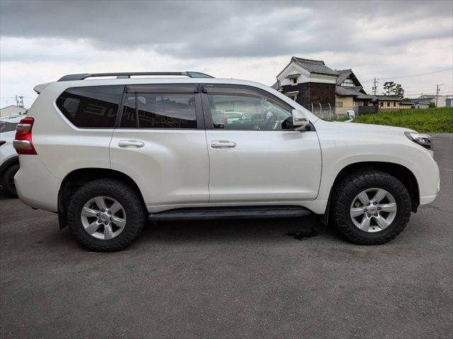 LANDCRUISER PRADO
