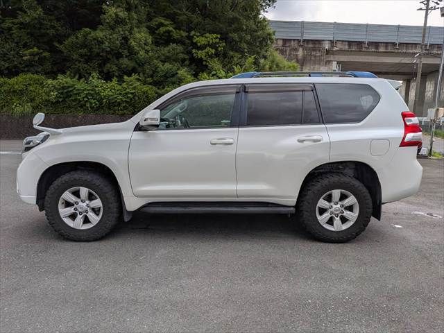 LANDCRUISER PRADO