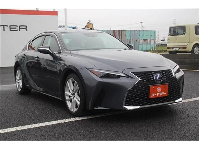 LEXUS IS300h