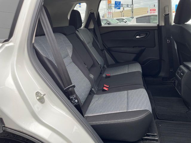 X-TRAIL HYBRID 2WD