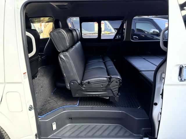 HIACE wagon