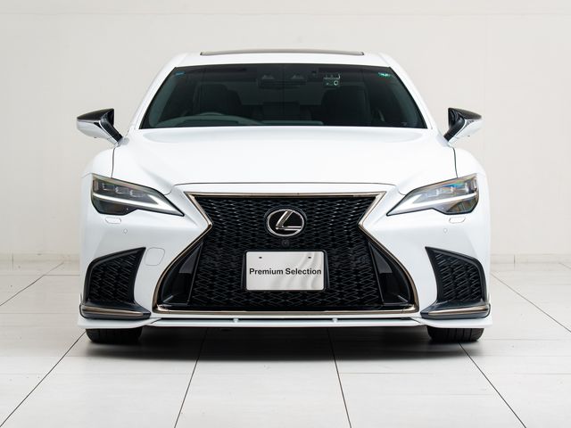 LEXUS LS500 4WD