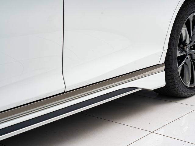 LEXUS LS500 4WD