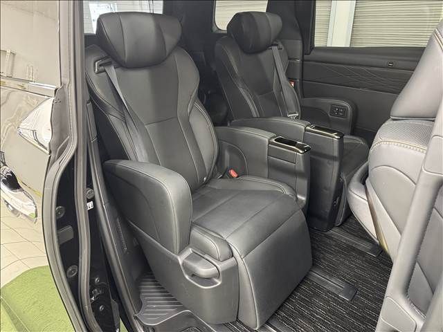 ALPHARD hybrid