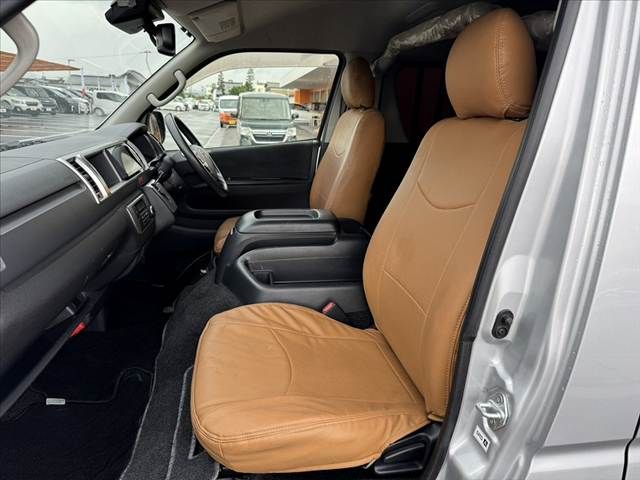 HIACE van 2WD