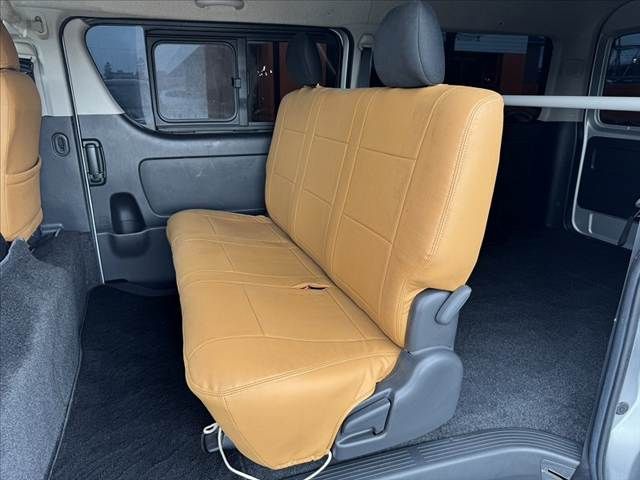 HIACE van 2WD