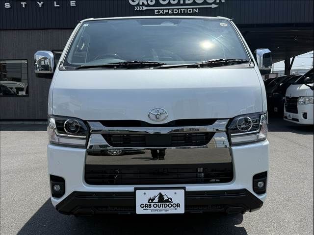 HIACE van 4WD