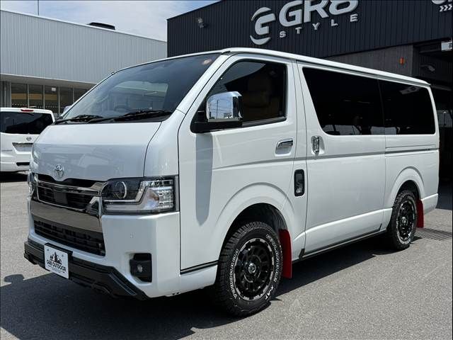 HIACE van 4WD