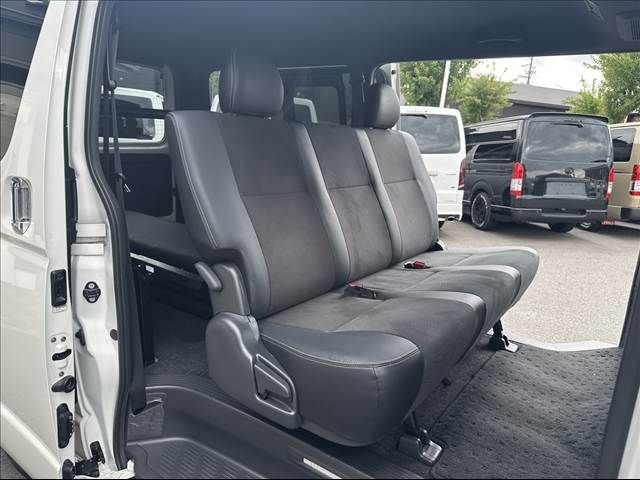 HIACE van 2WD
