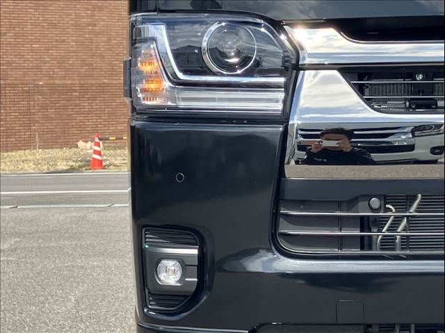 HIACE van 2WD