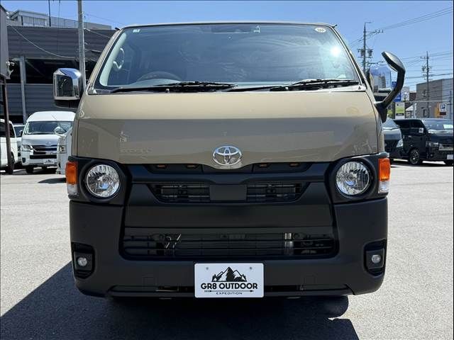 HIACE van 2WD