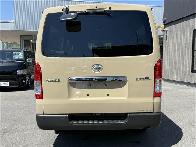 HIACE van 2WD