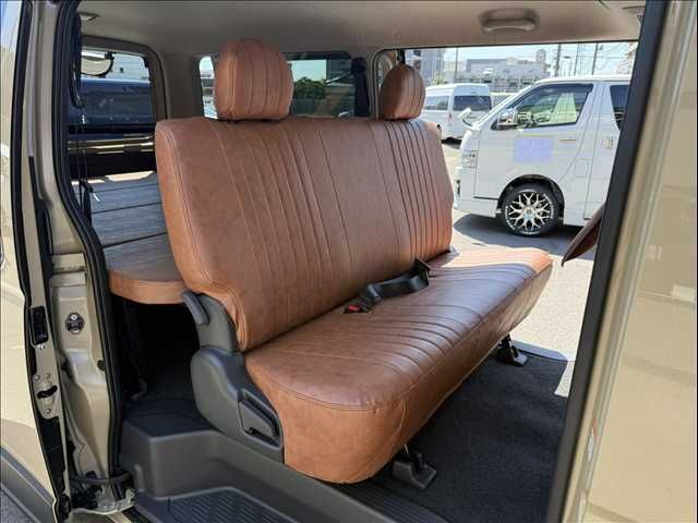HIACE van 2WD