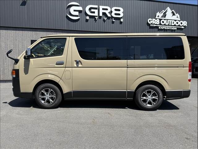 HIACE van 2WD