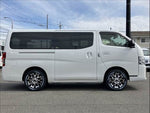 CARAVAN van 4WD