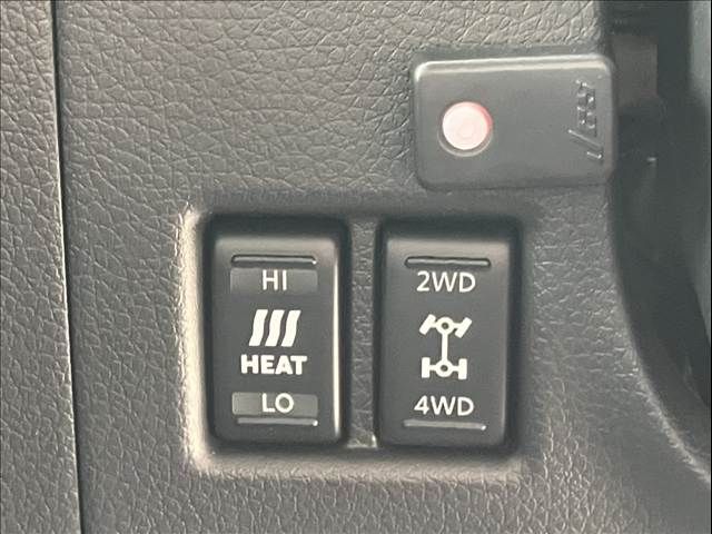 CARAVAN van 4WD