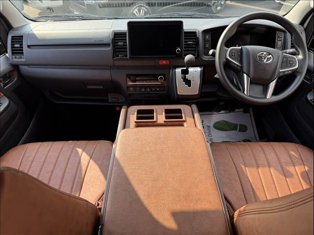 HIACE van 2WD