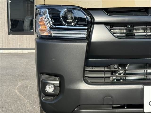 HIACE van 2WD