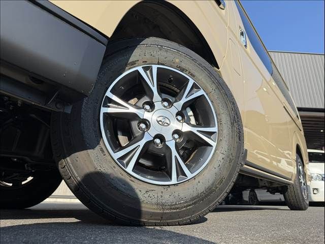 HIACE van 2WD