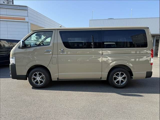 HIACE van 2WD