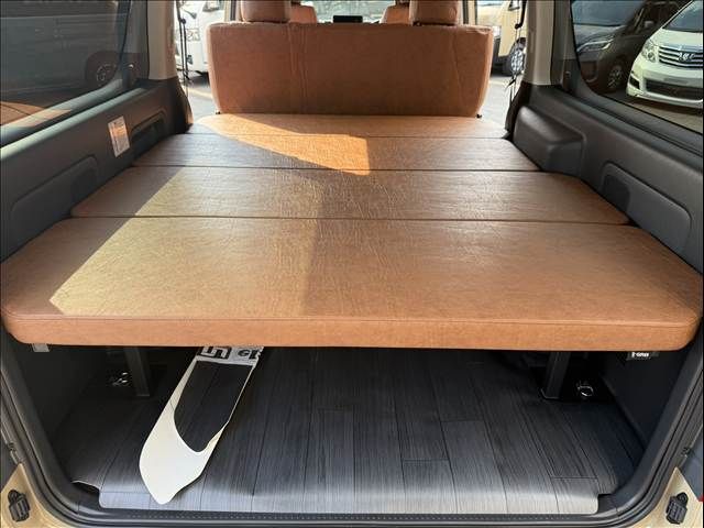 HIACE van 2WD