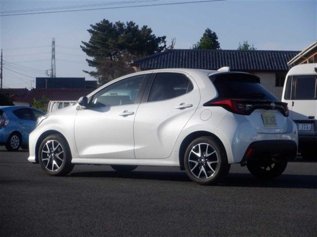 YARIS