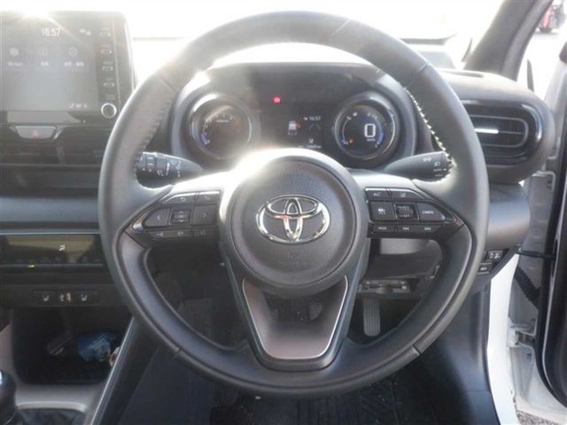 YARIS