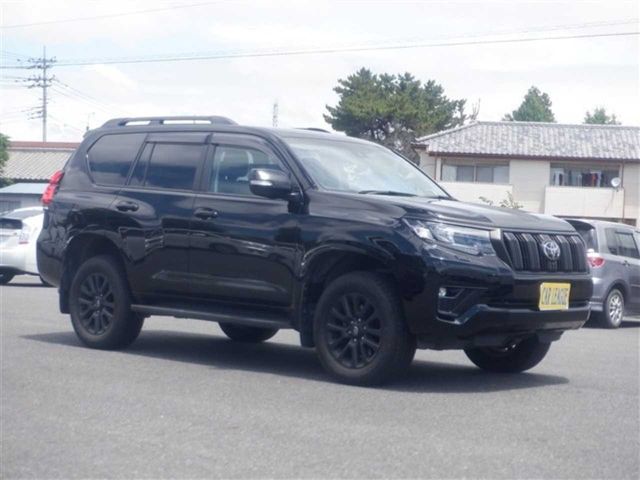 LANDCRUISER PRADO