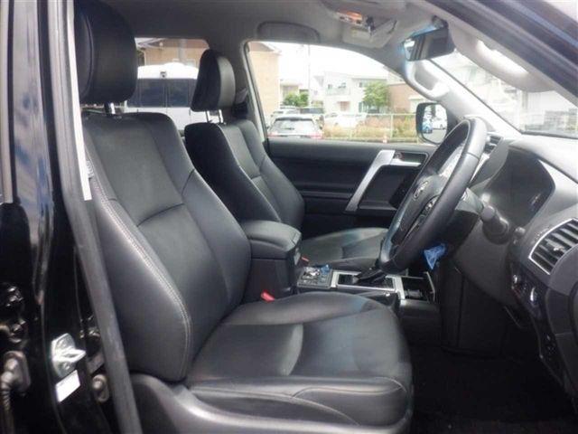 LANDCRUISER PRADO