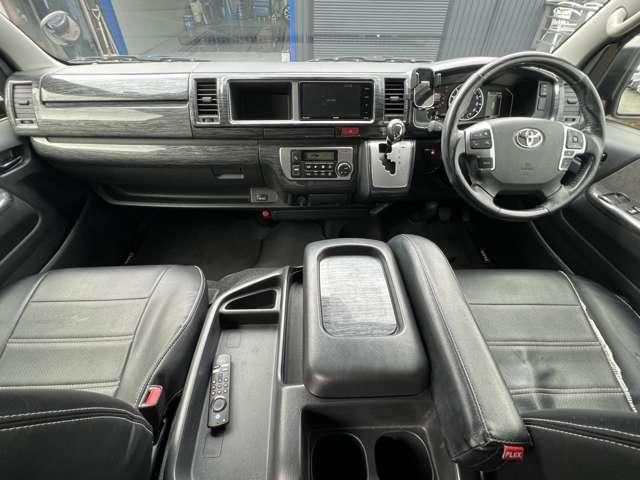 HIACE wagon