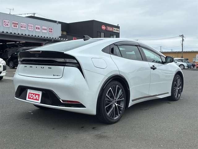 PRIUS PHV