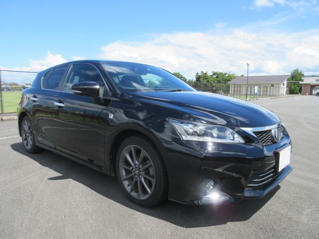 LEXUS CT200h