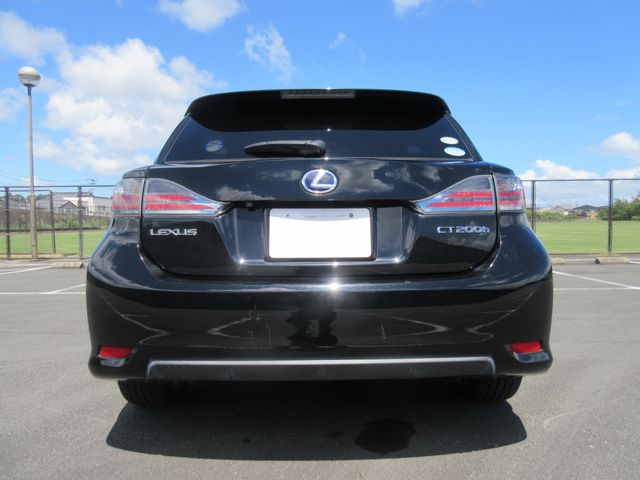 LEXUS CT200h