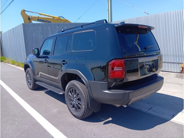 LANDCRUISER 250