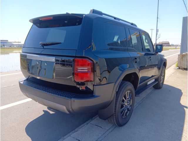 LANDCRUISER 250