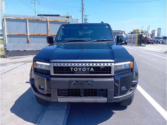 LANDCRUISER 250