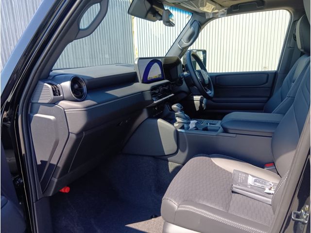 LANDCRUISER 250