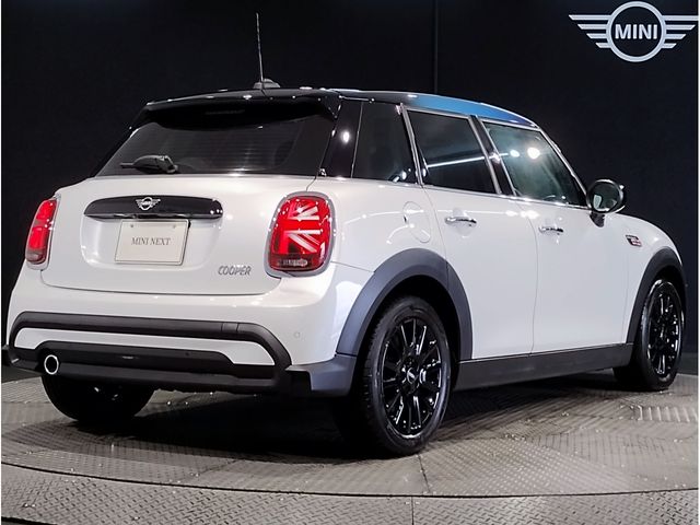MINI COOPER 5DOOR
