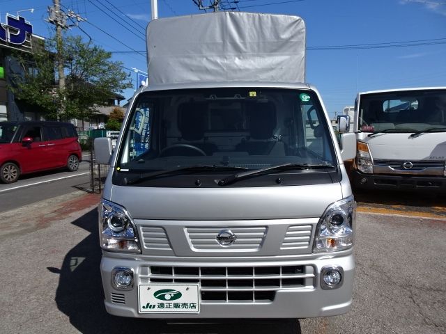 NT100 CLIPPER 4WD