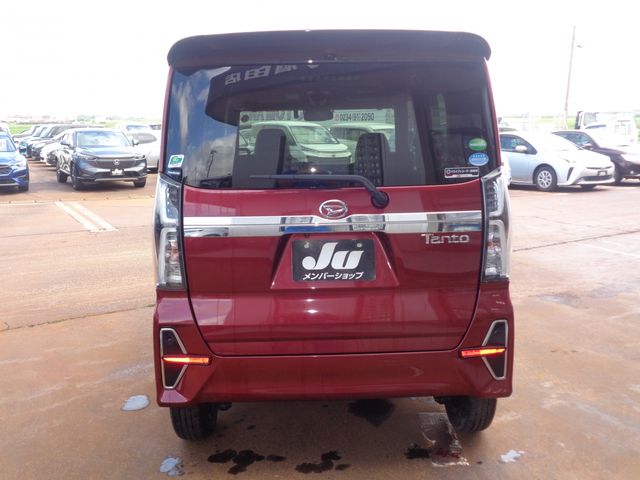 TANTO CUSTOM 4WD