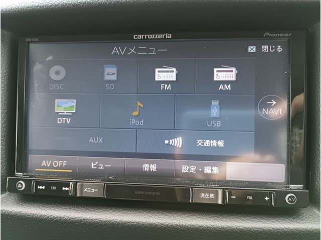 NV350 CARAVAN 4WD