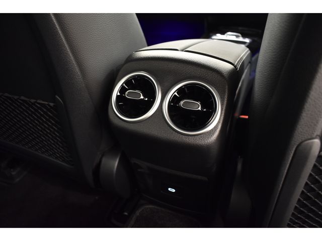 MERCEDES BENZ A class sedan