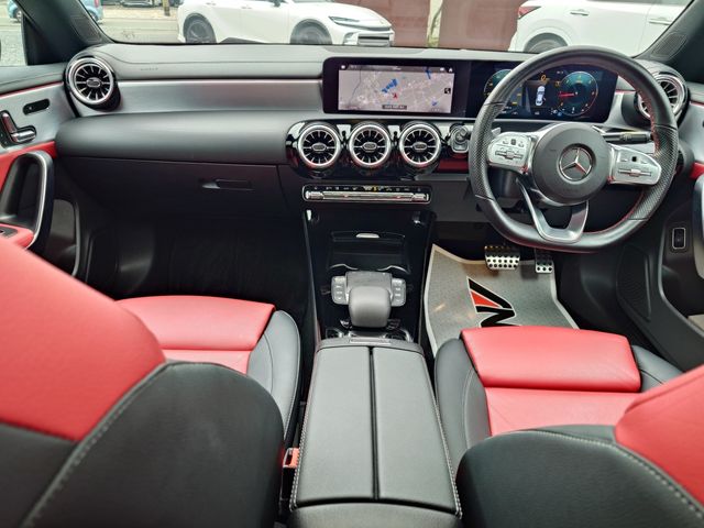 MERCEDES BENZ CLA class