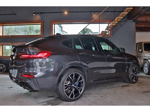 BMW X4 M